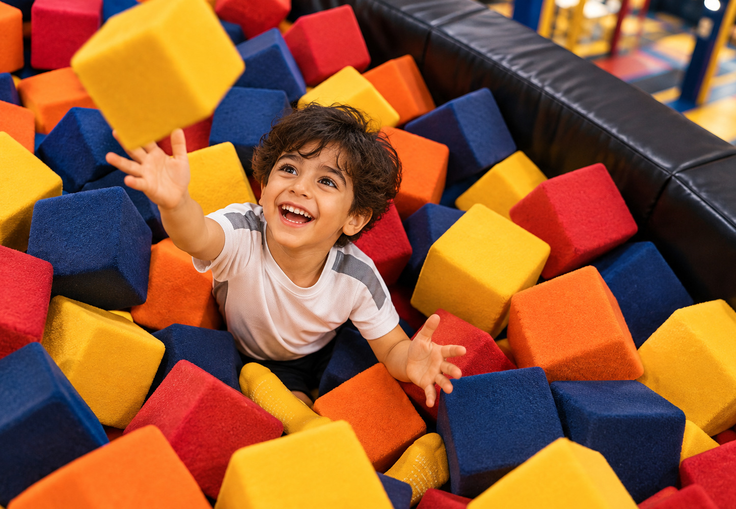 03_gallery_foam_pit 03_gallery_foam_pit